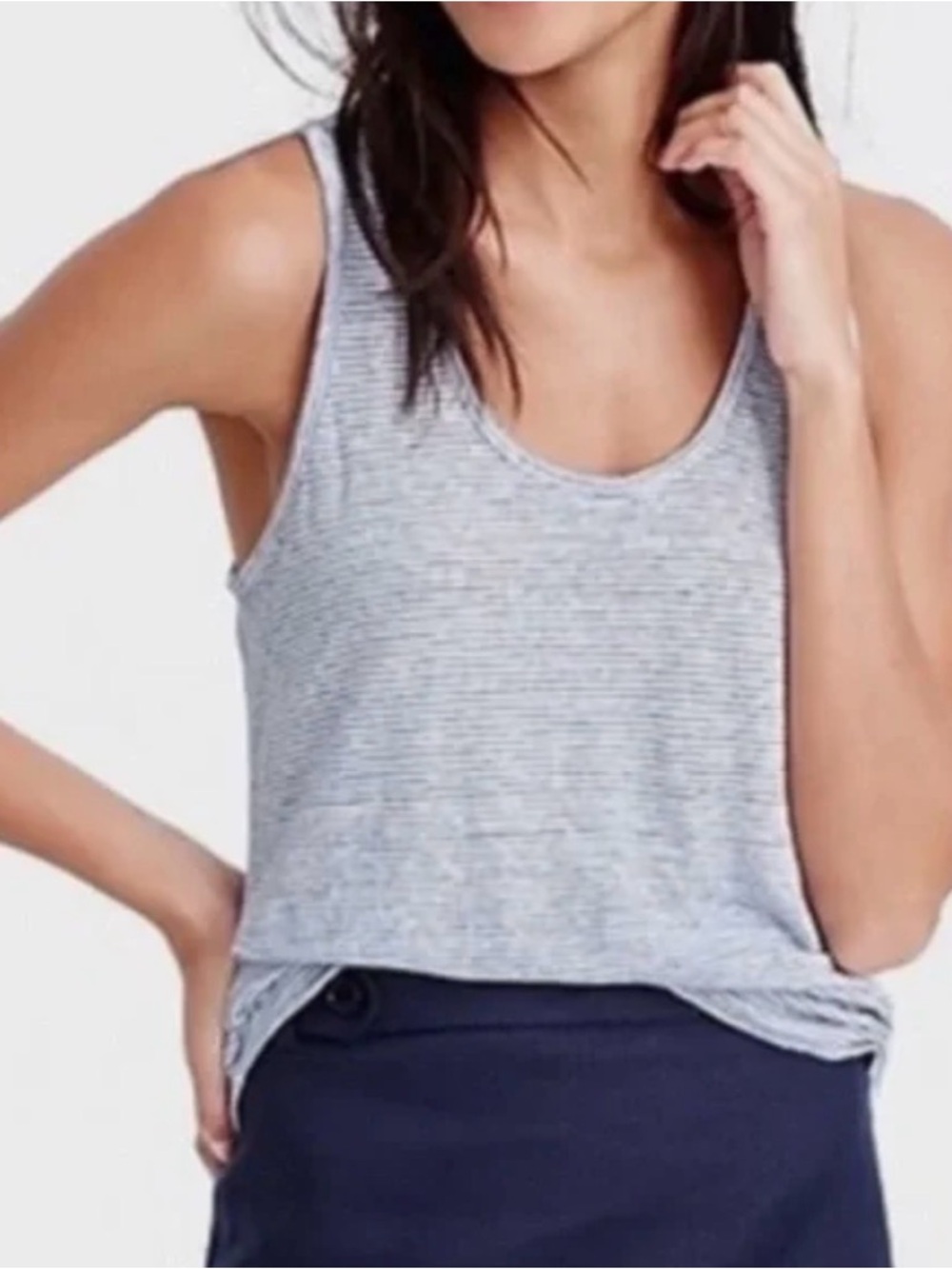J. Crew Women’s Size Medium Linen Tank Top Blue White Stripe Soft Summer Style